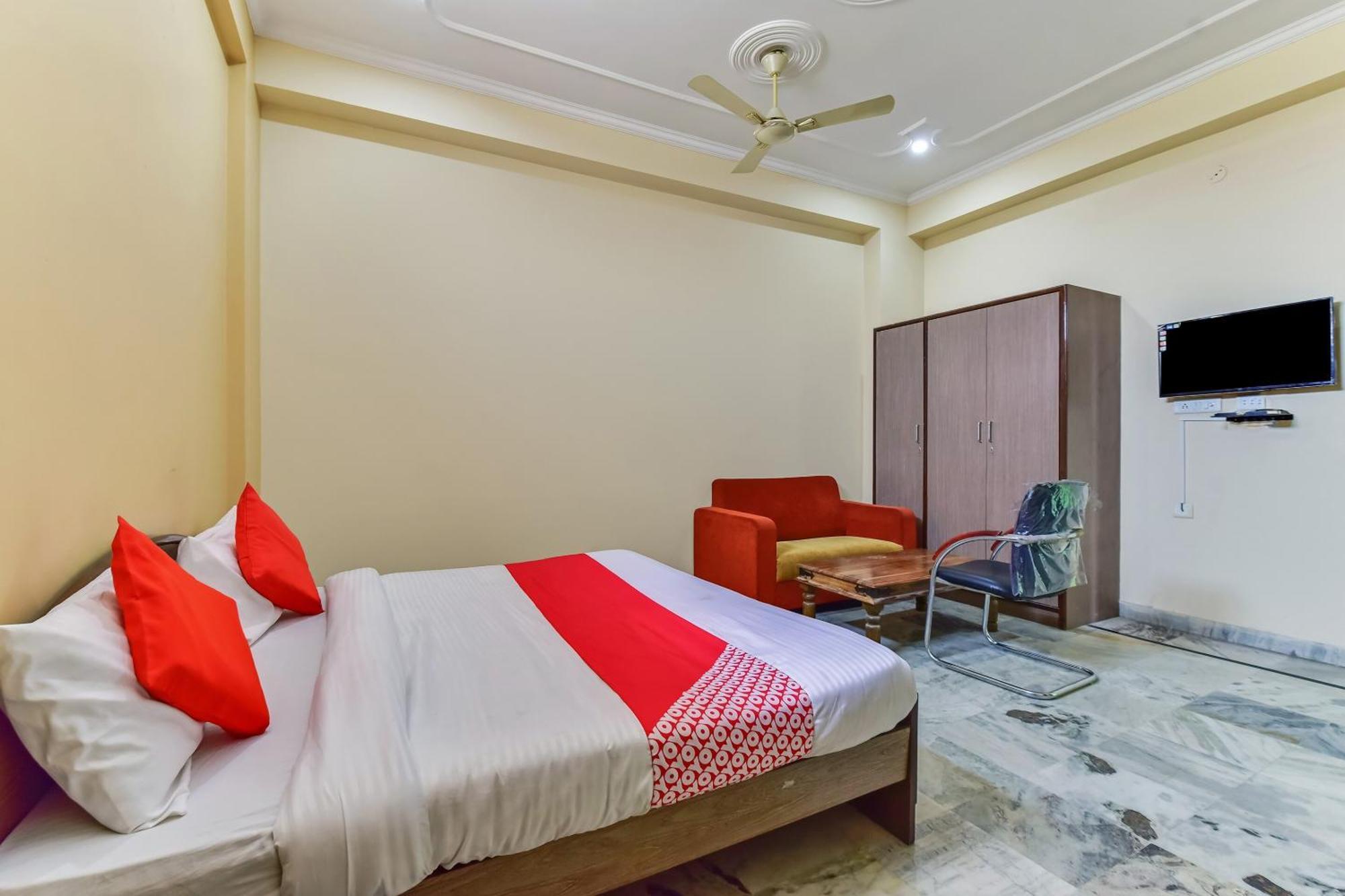 Hotel O S R Τζαϊπούρ Εξωτερικό φωτογραφία